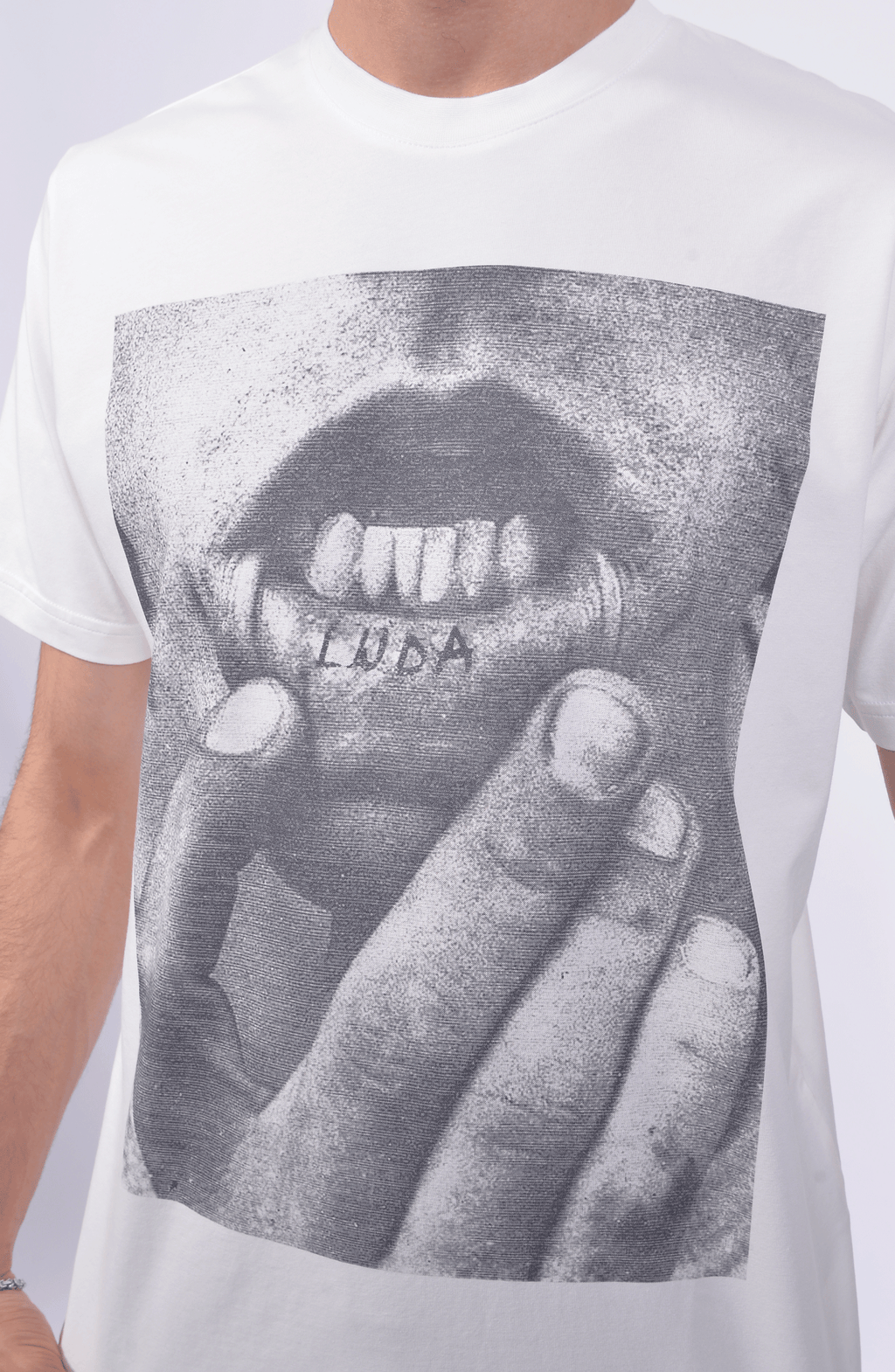 Luda - Malicious T-Shirt