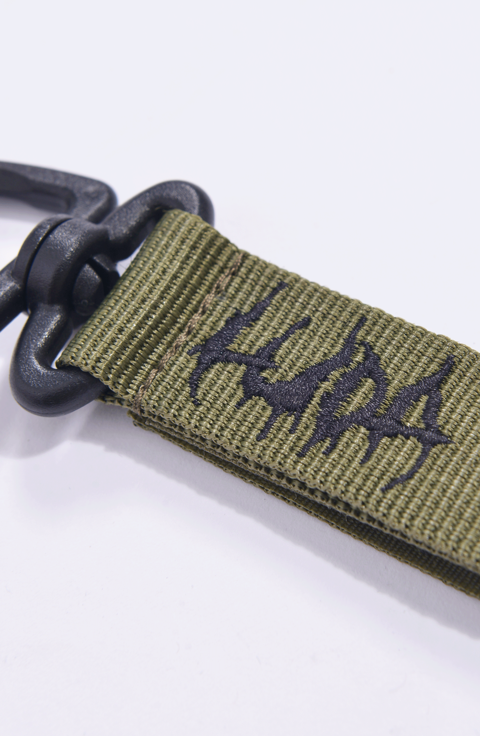 Luda - Black Clip  Keychain