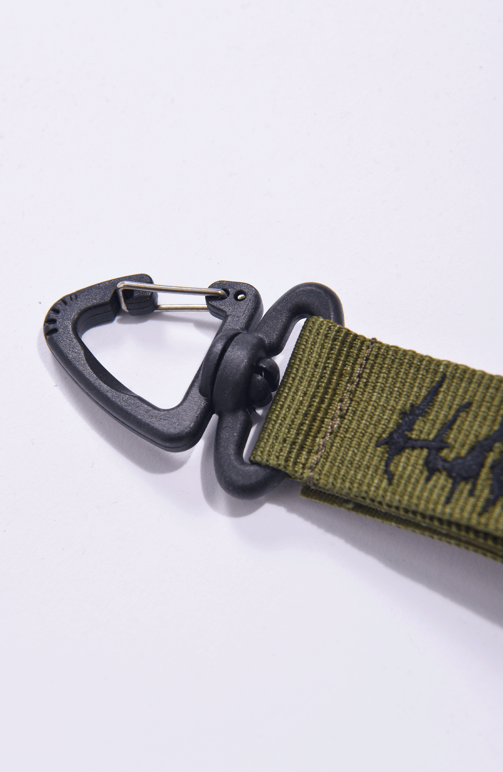 Luda - Green Retractable Keychain