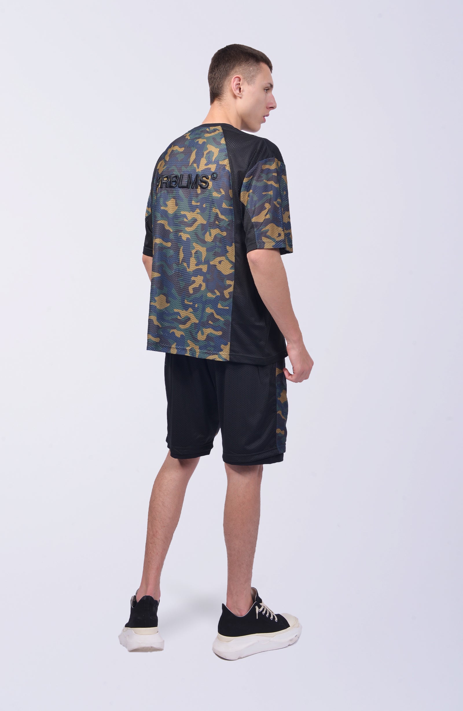 Luda - Camo Mesh - Shorts