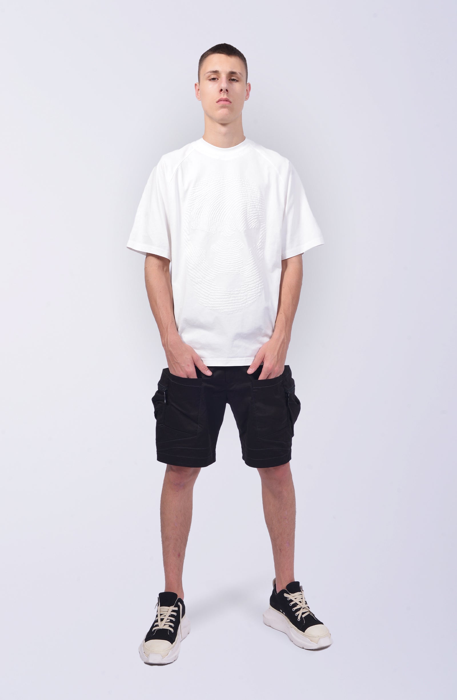 Luda - Buckle Shorts - Black