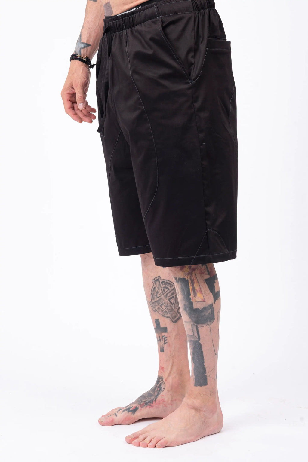 Luda - Asymmetric Black Shorts