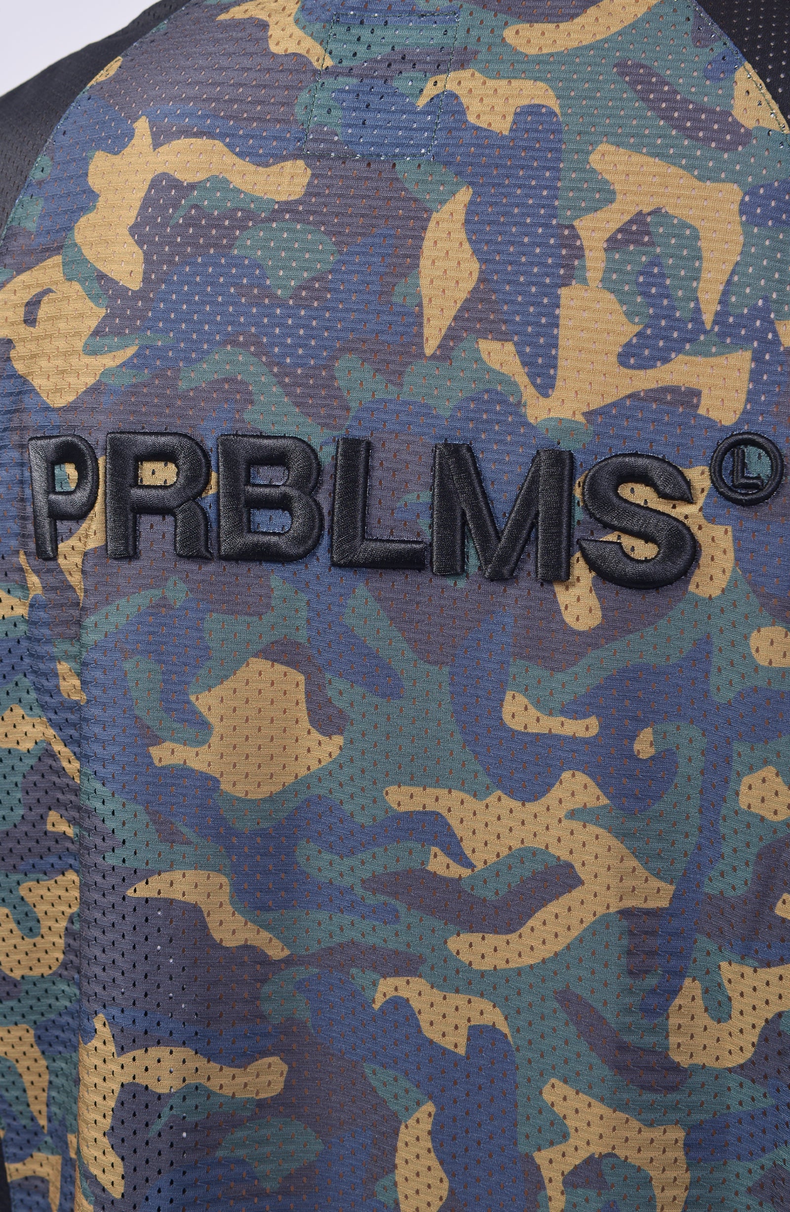 Luda - Camo Web T-Shirt