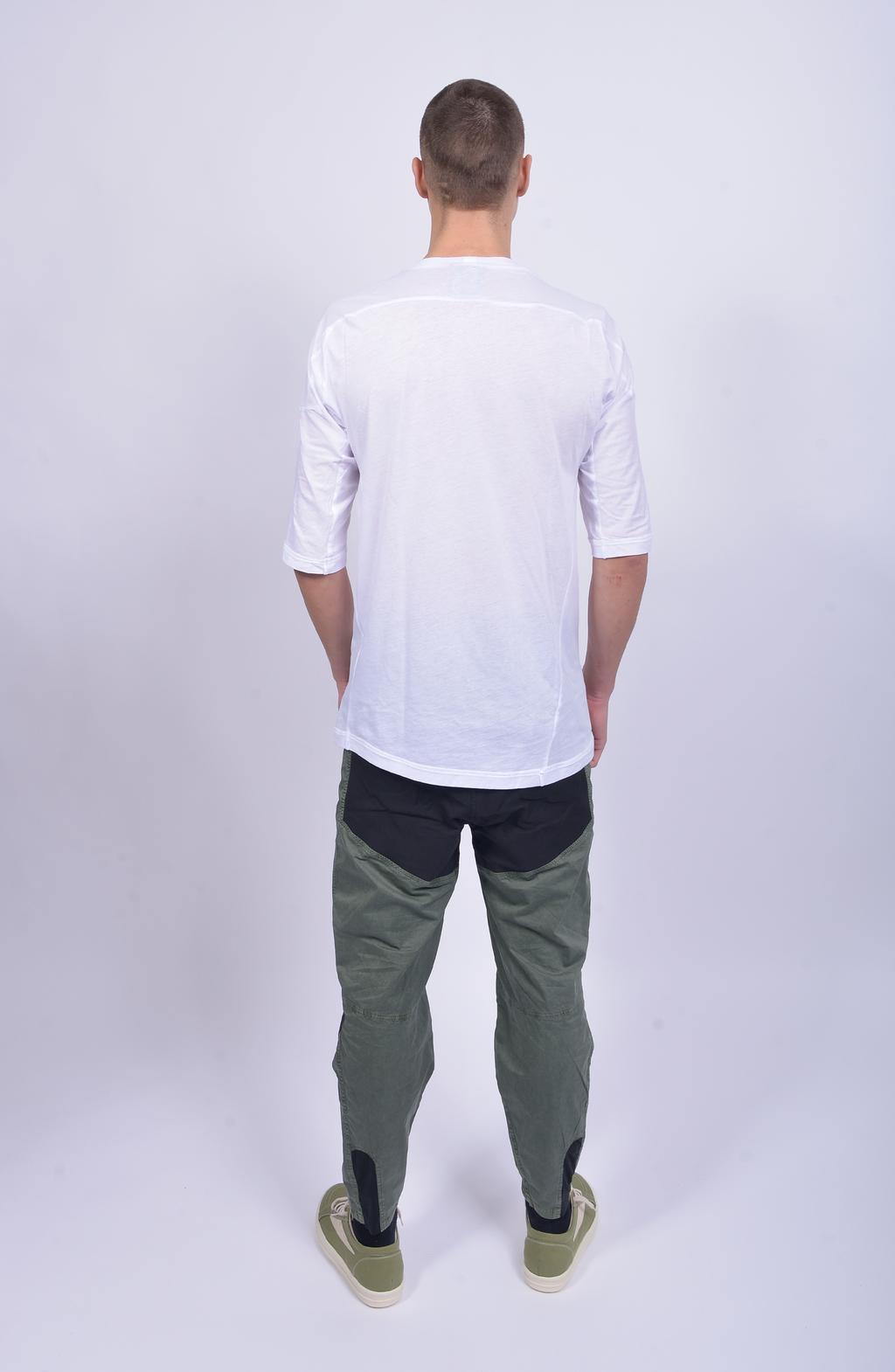 Luda - Plain T-Shirt