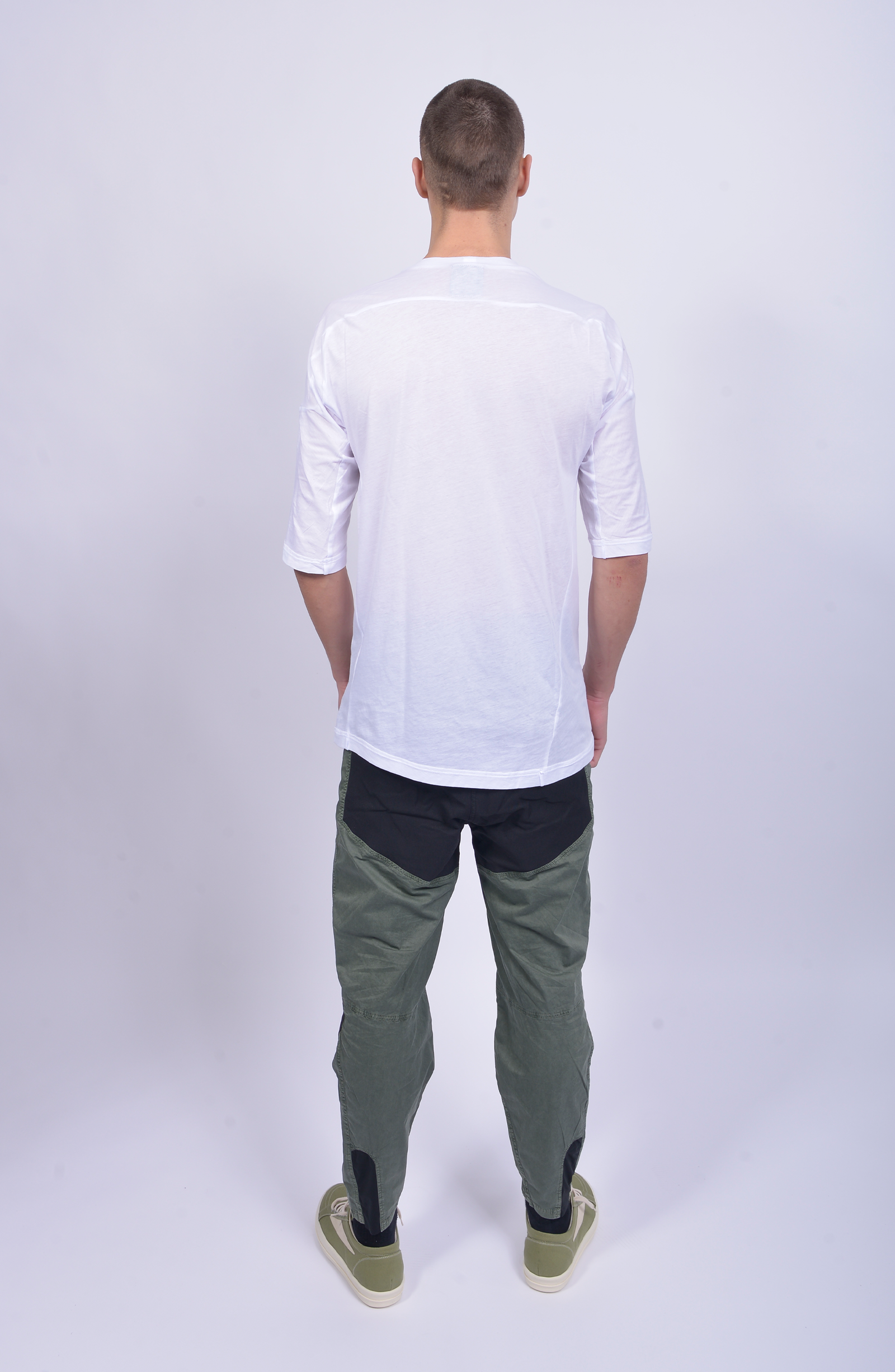 Luda - Plain T-Shirt