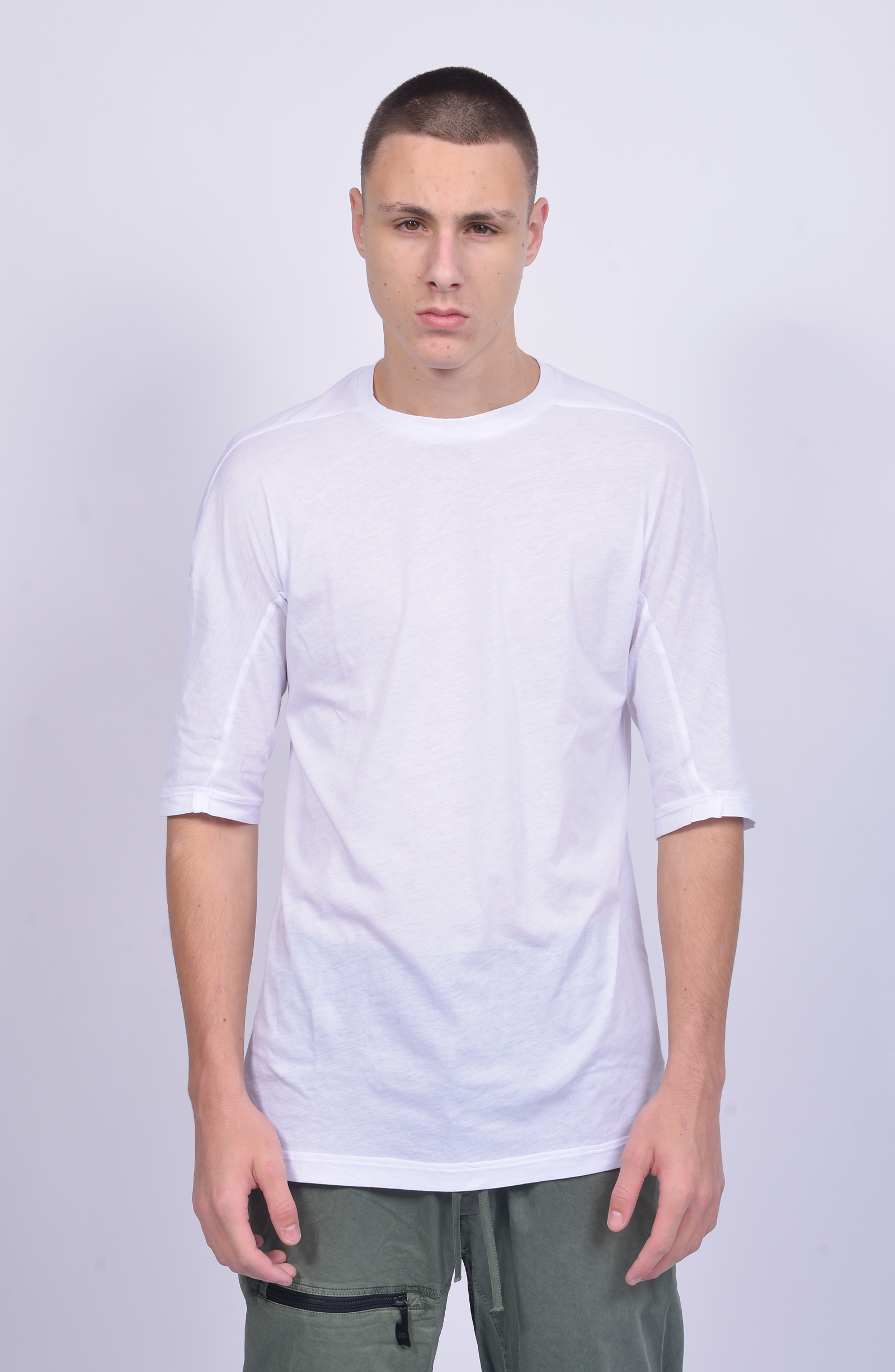 Luda - Plain T-Shirt