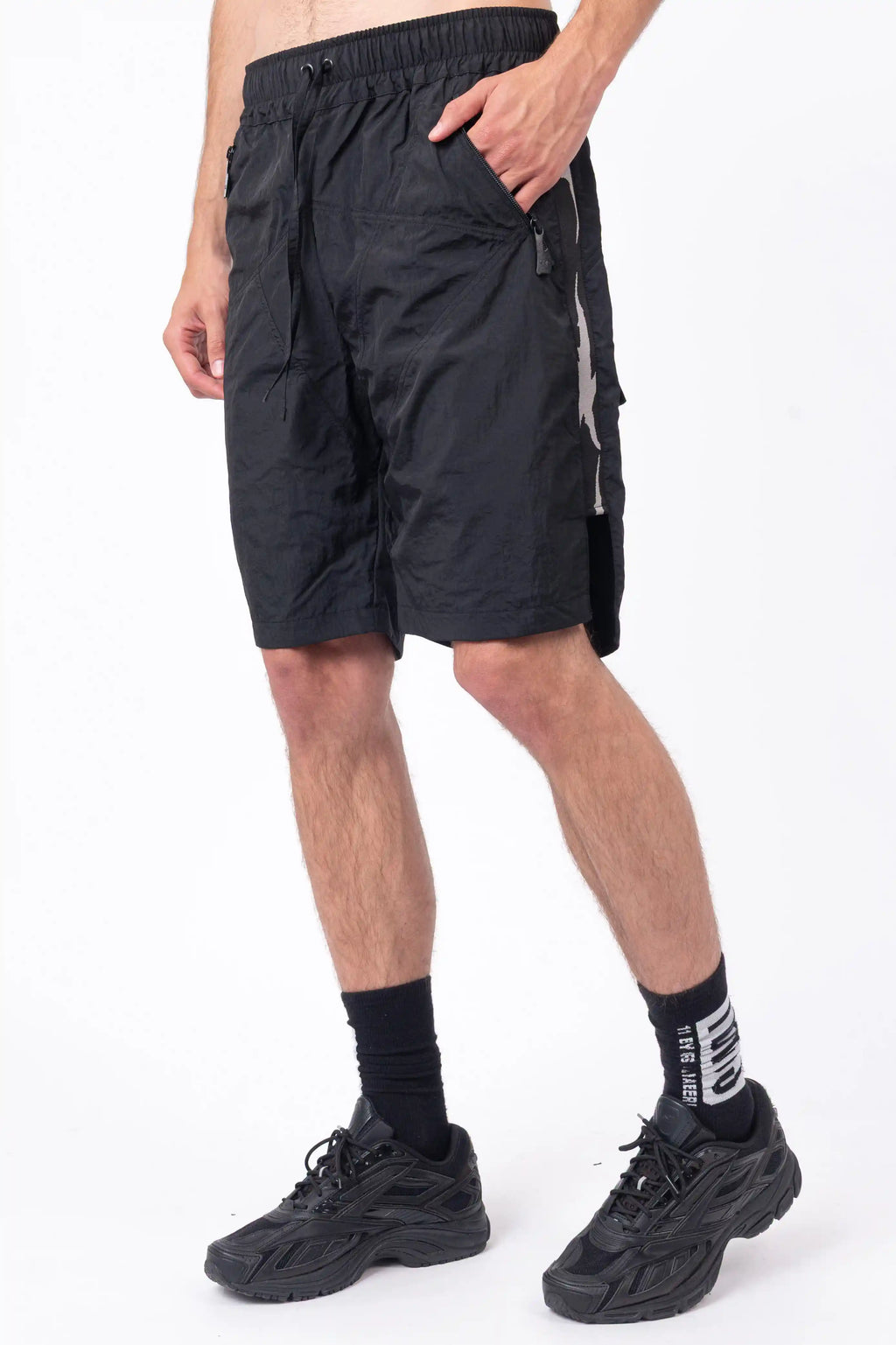 Luda - Side Split Shorts
