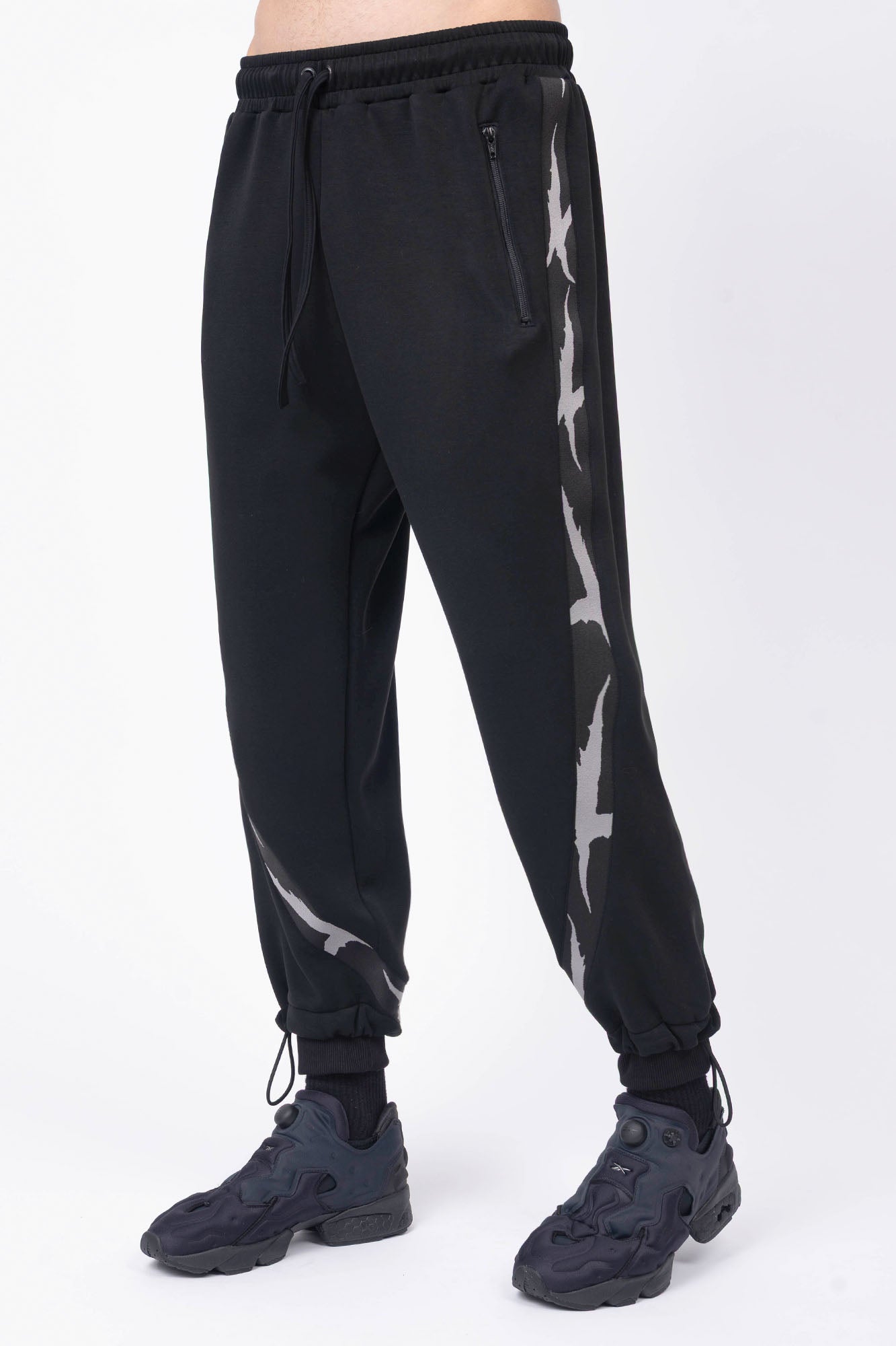 Luda - Elasticated Cuff Pants Black