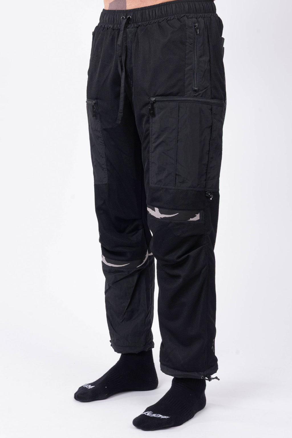 Luda - Black Cargo Pants