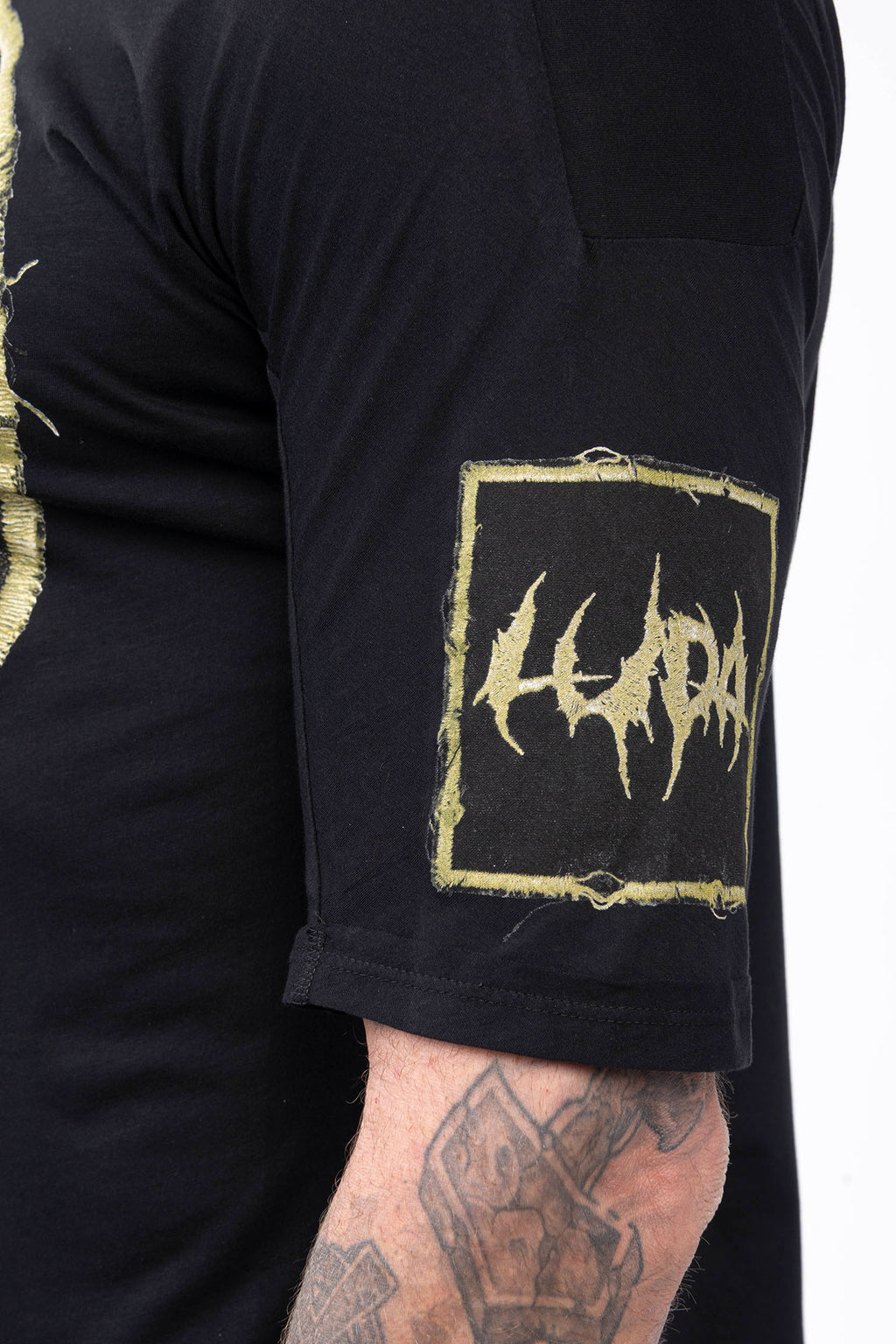 Luda - 'All The Way' T-Shirt - Black