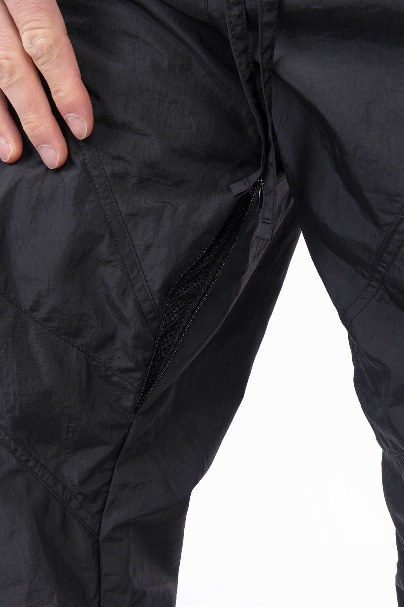 Luda - Zip Mesh Ventilation Pants