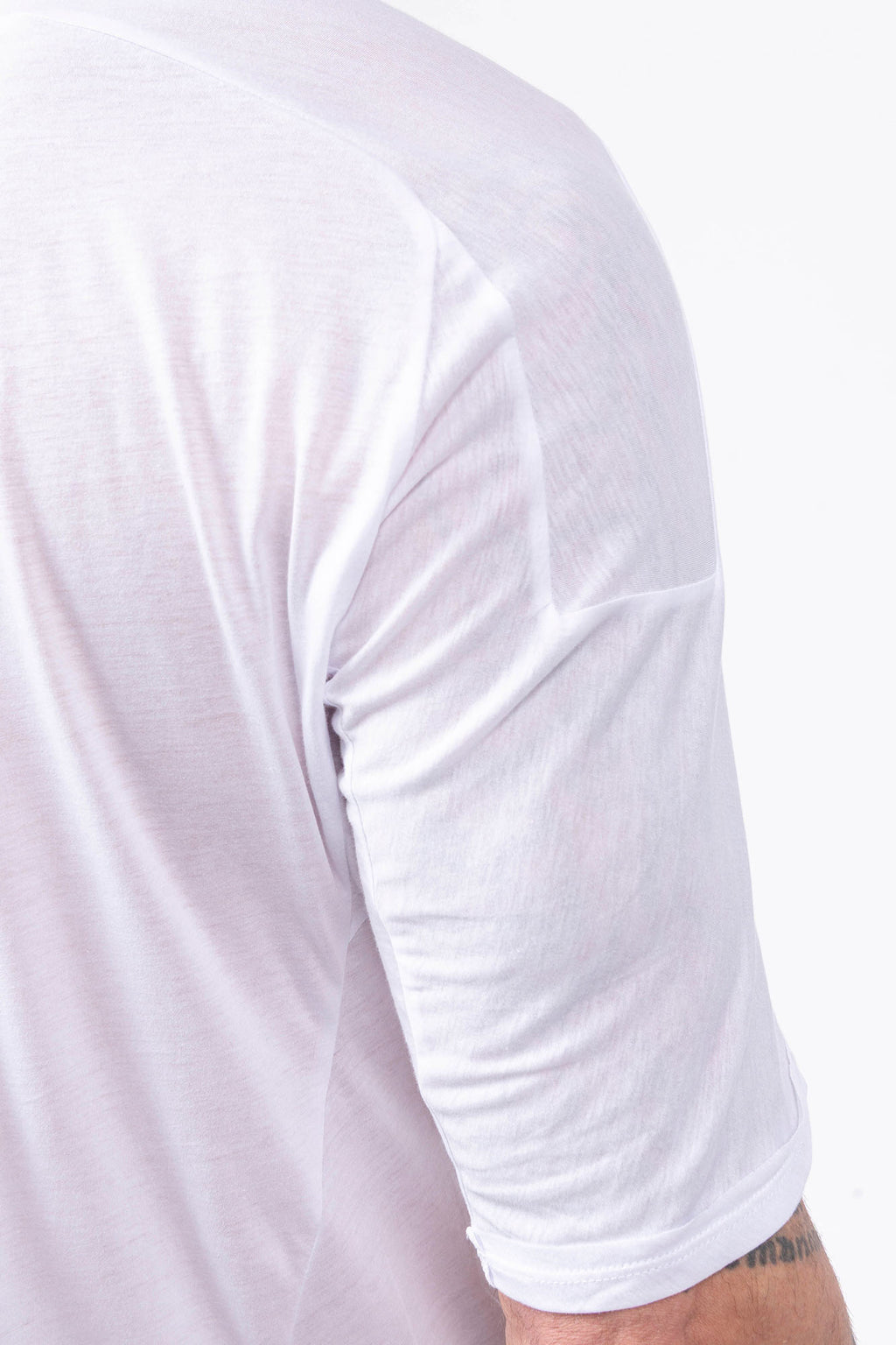 Luda - Plain T-Shirt