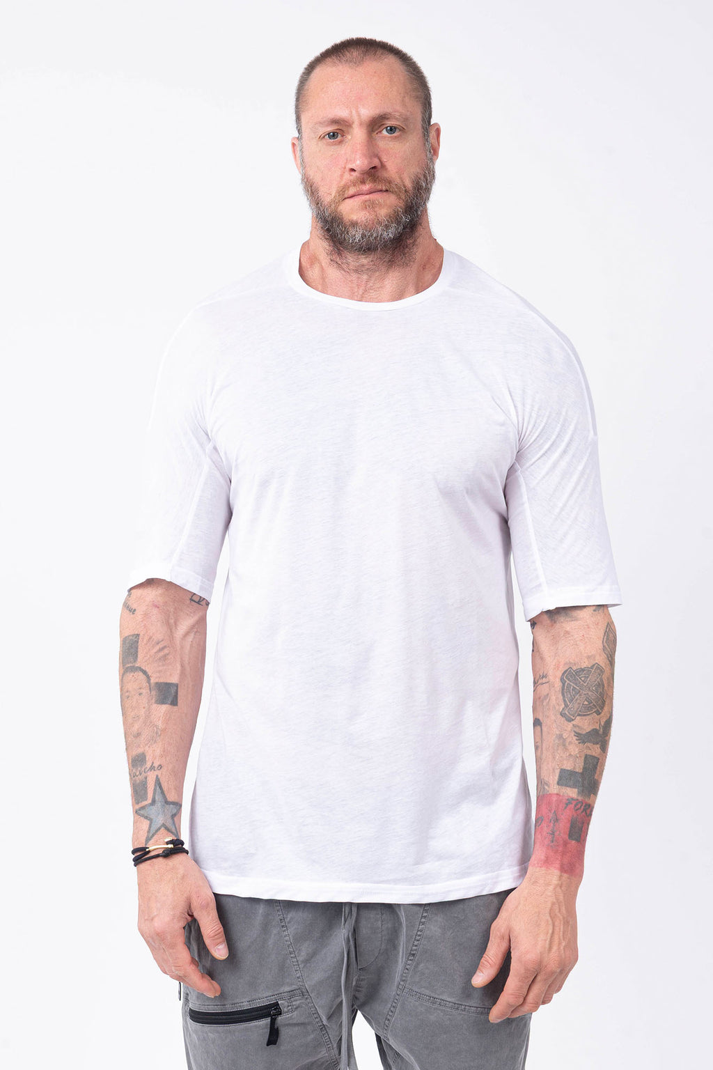 Luda - Plain T-Shirt