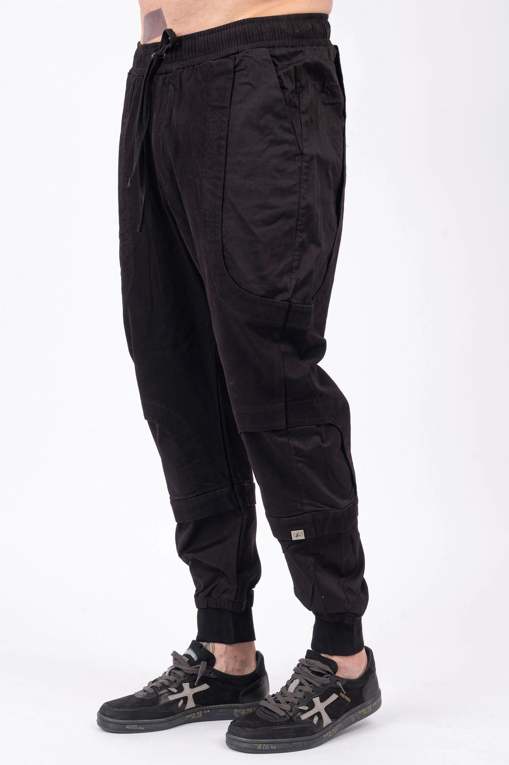 Luda - Diagonal Black Trousers