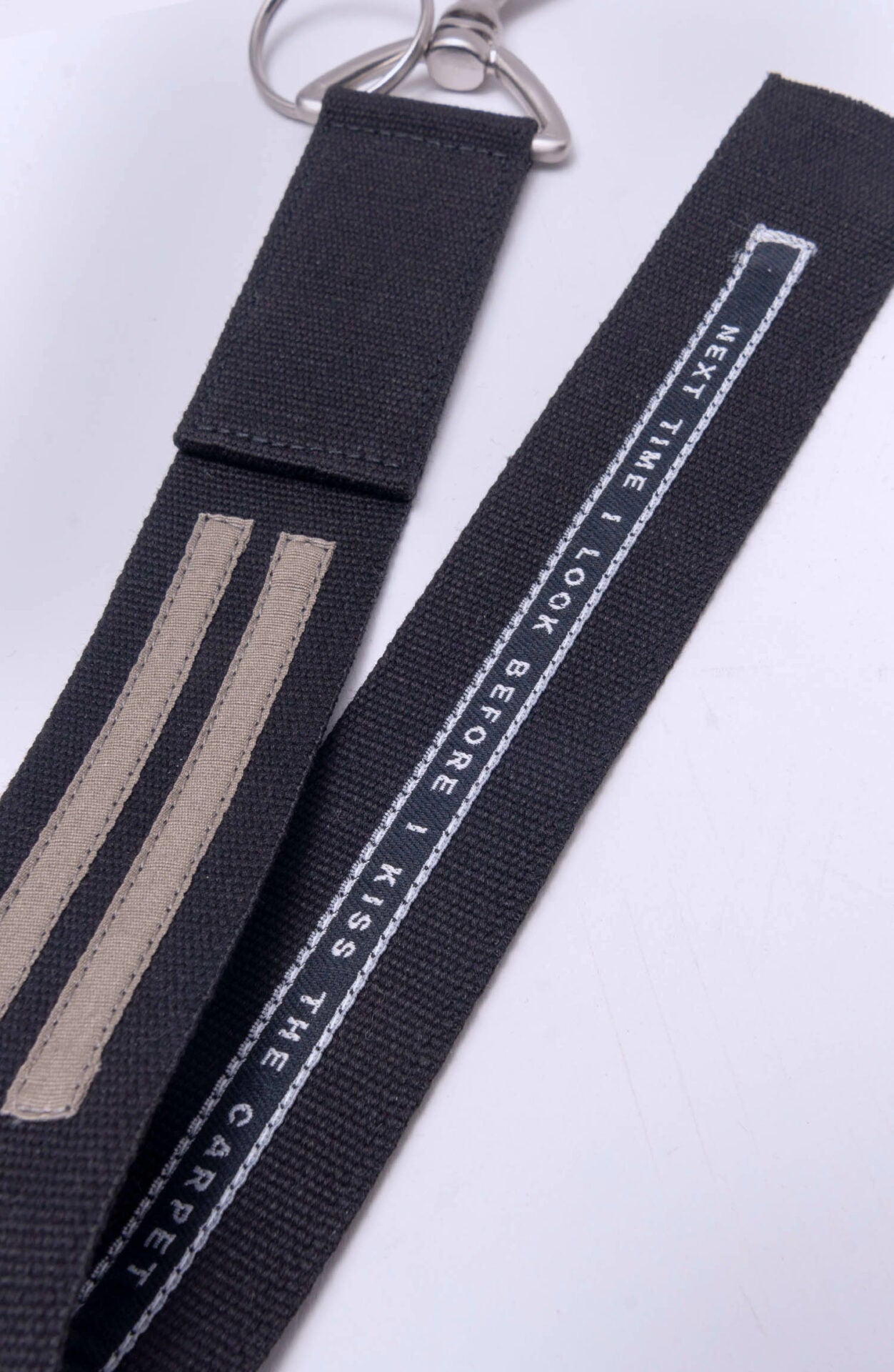 Rick Owens DRKSHDW スローガン キーチェーン Rick Owens DRKSHDW - Keychain – LUDA CONCEPT