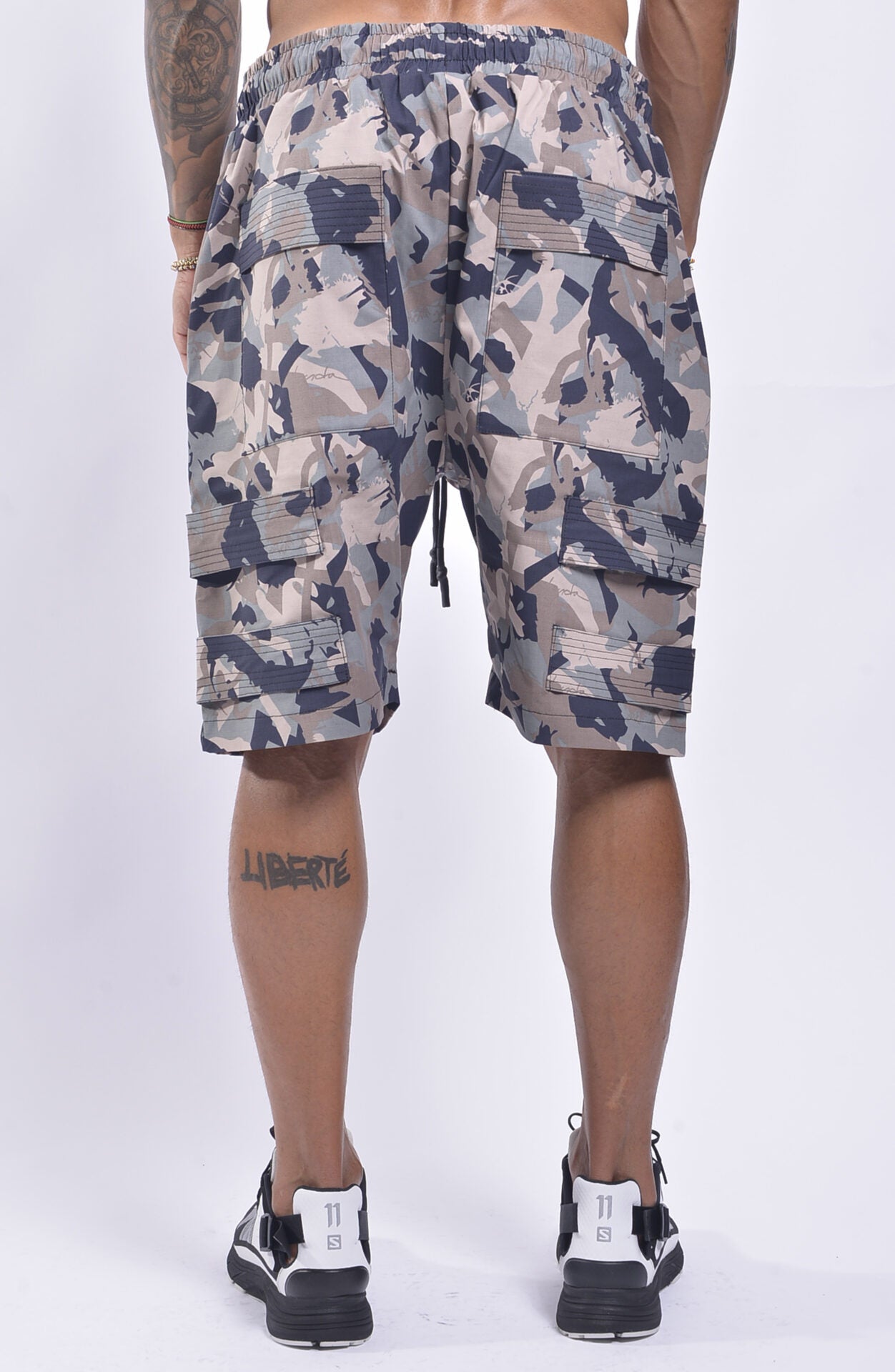 Luda - Camo Joker Face Shorts - Brown