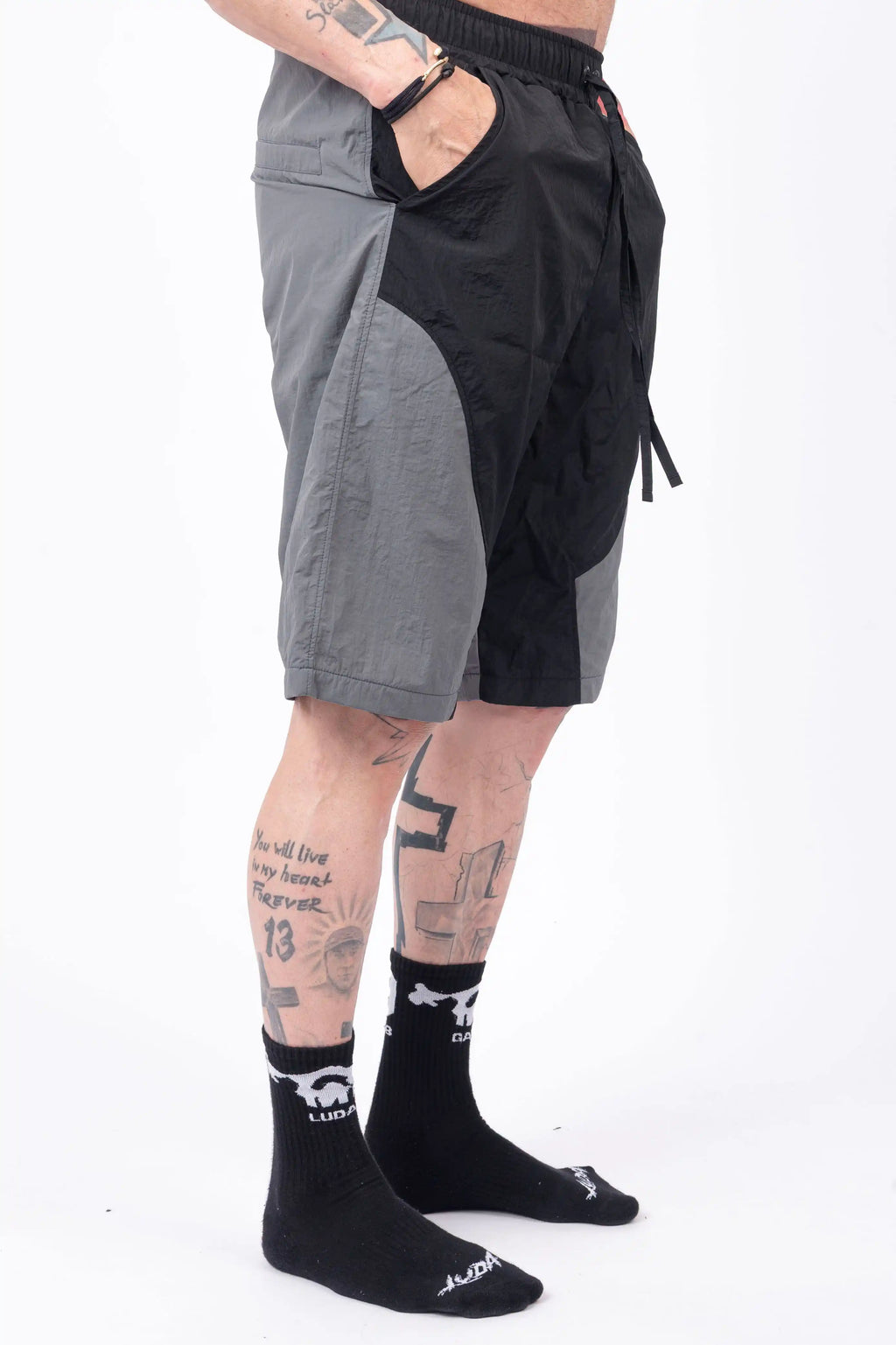 Luda - Grey/Black - Shorts