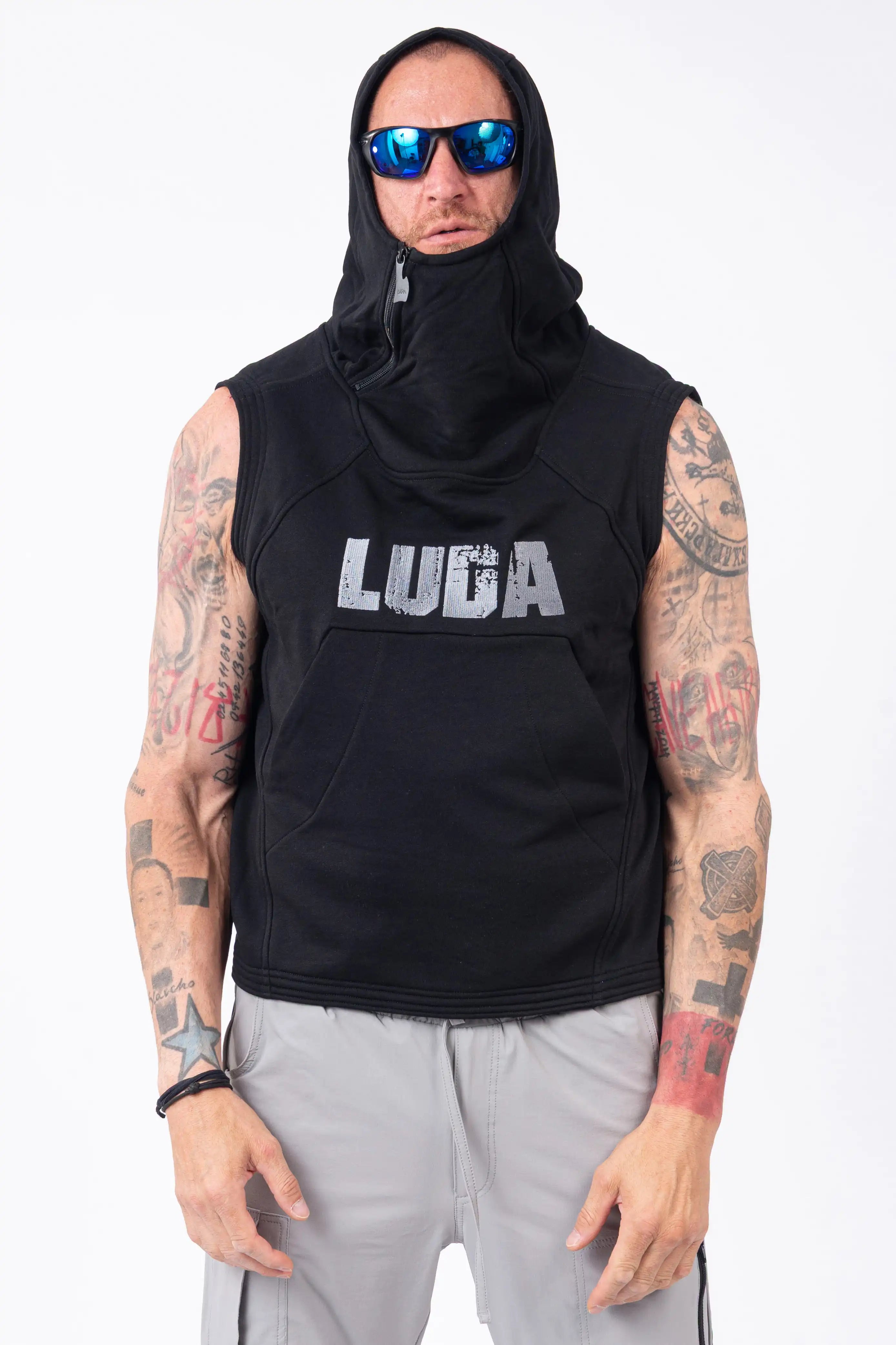 Luda - Rottweiler Hooded Vest