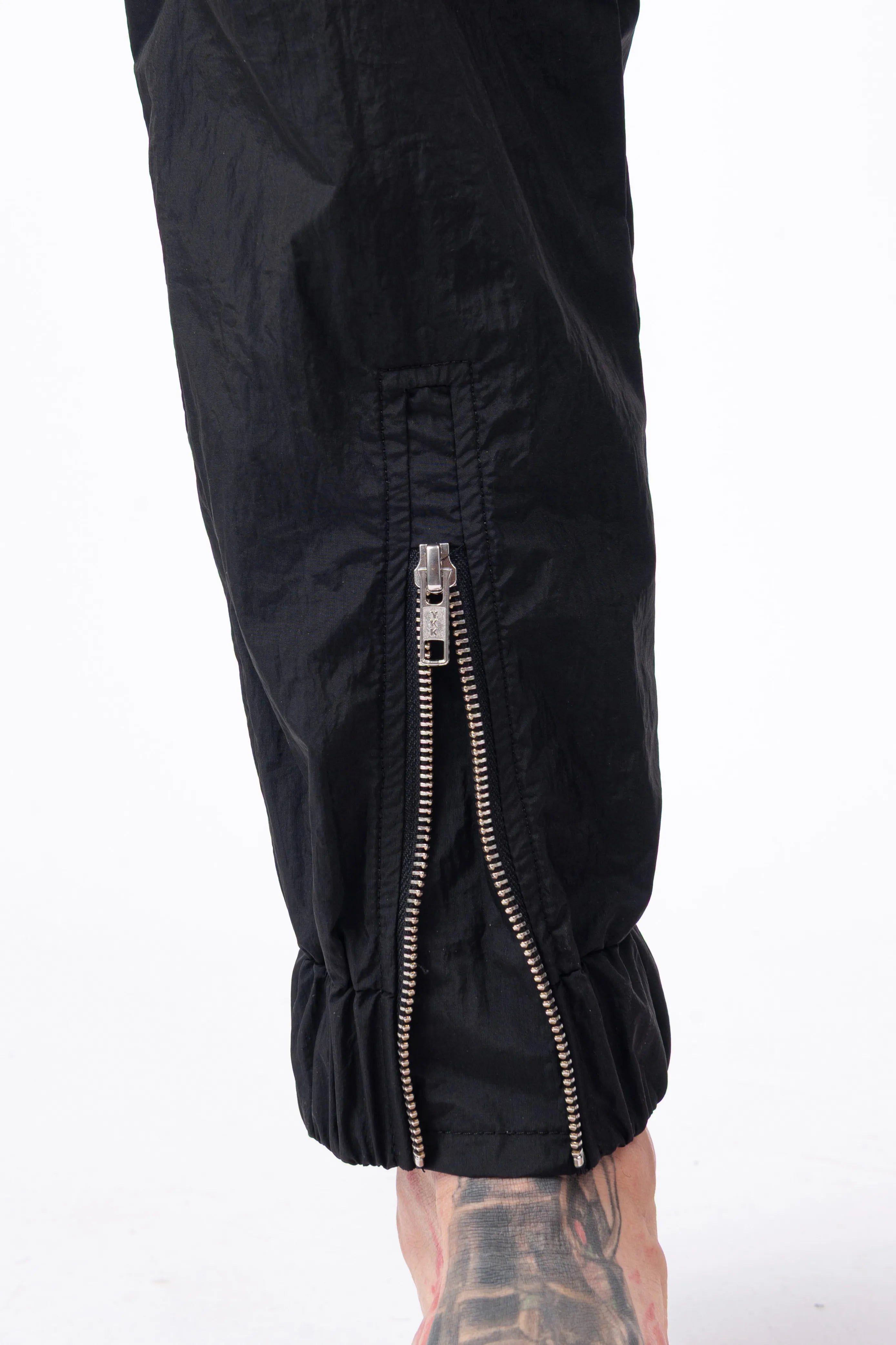 Luda - Metal Zipper Black Pants