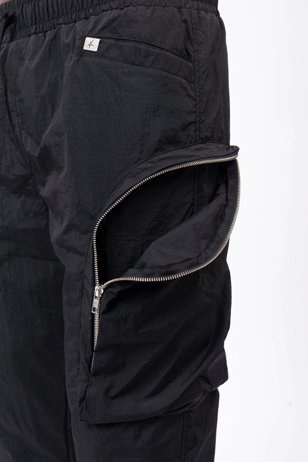 Luda - Metal Zipper Black Pants
