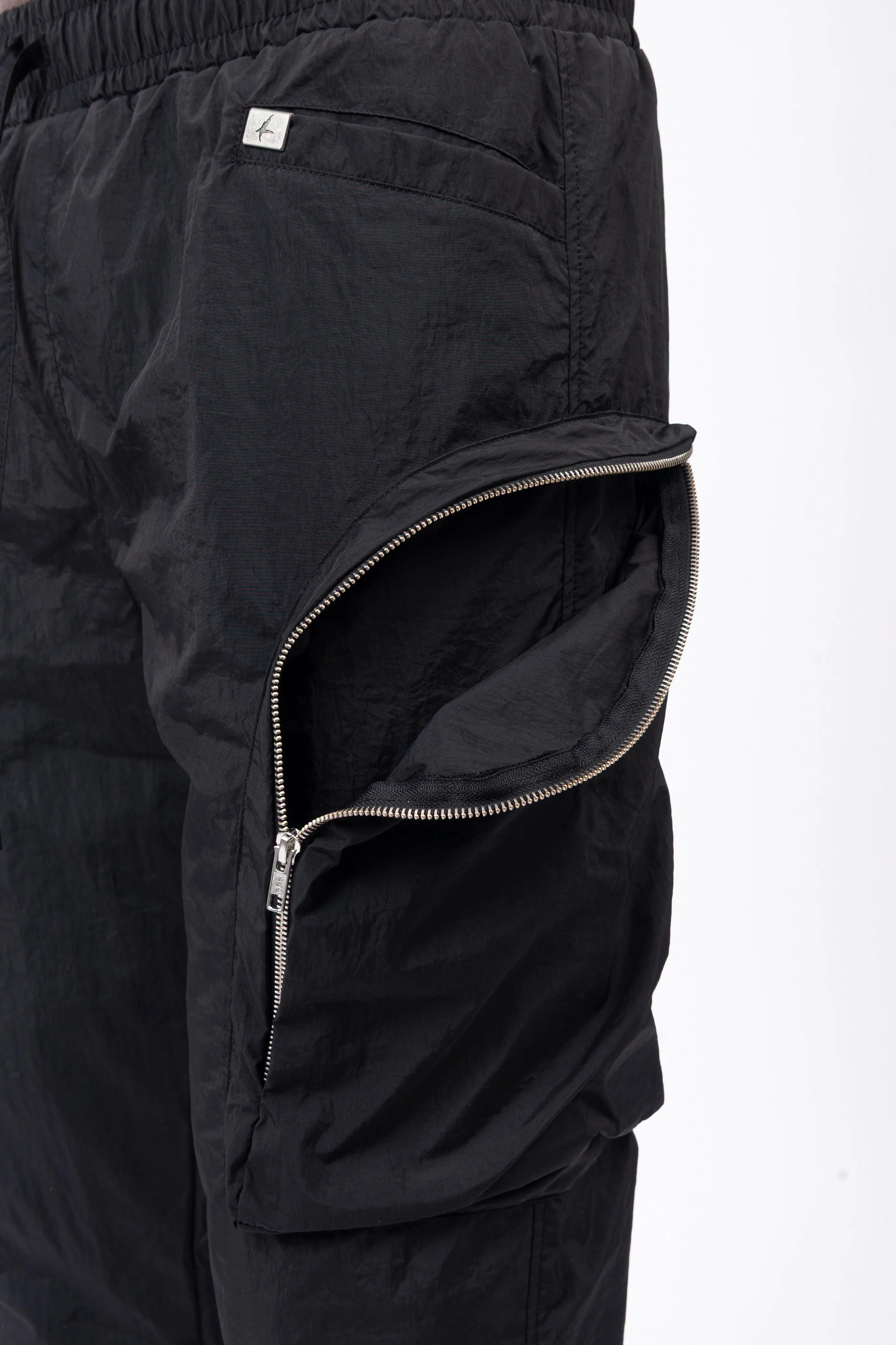 Luda - Metal Zipper Black Pants