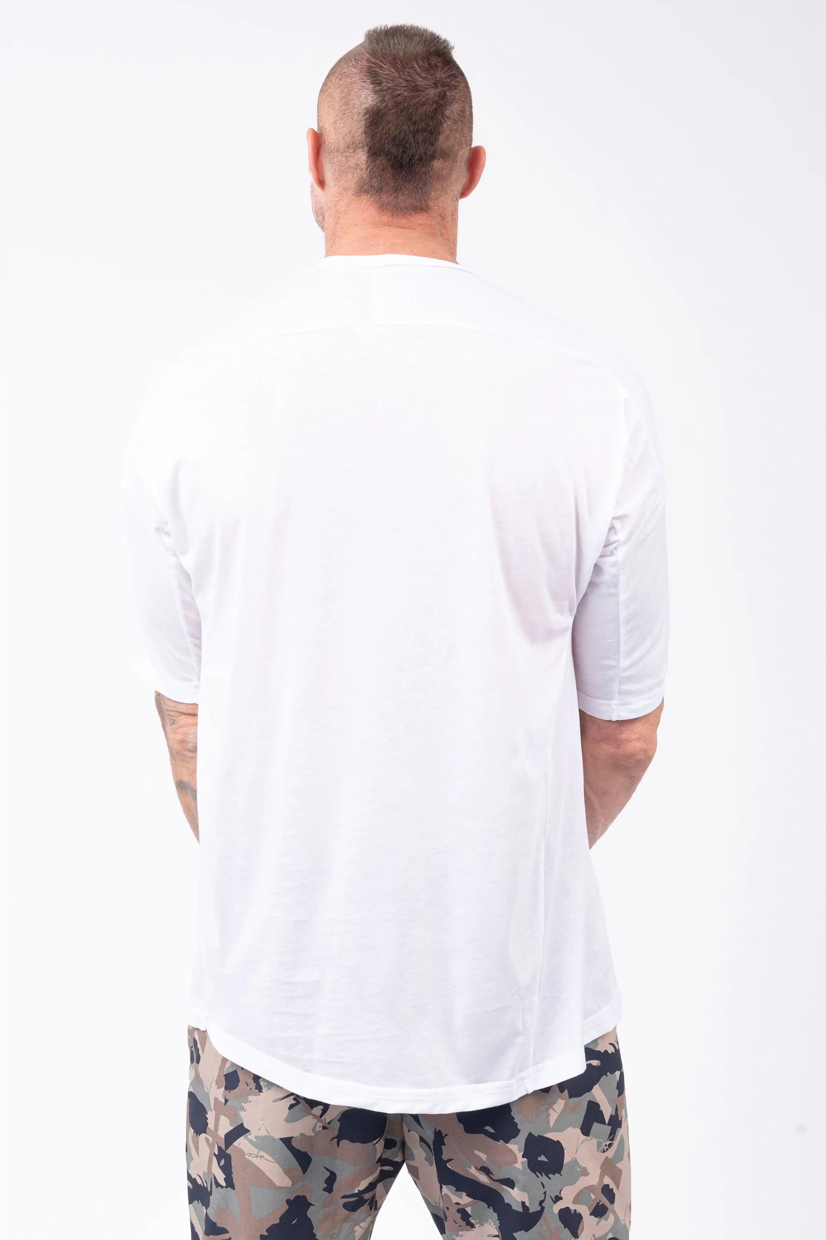 Luda - Plain White T-Shirt