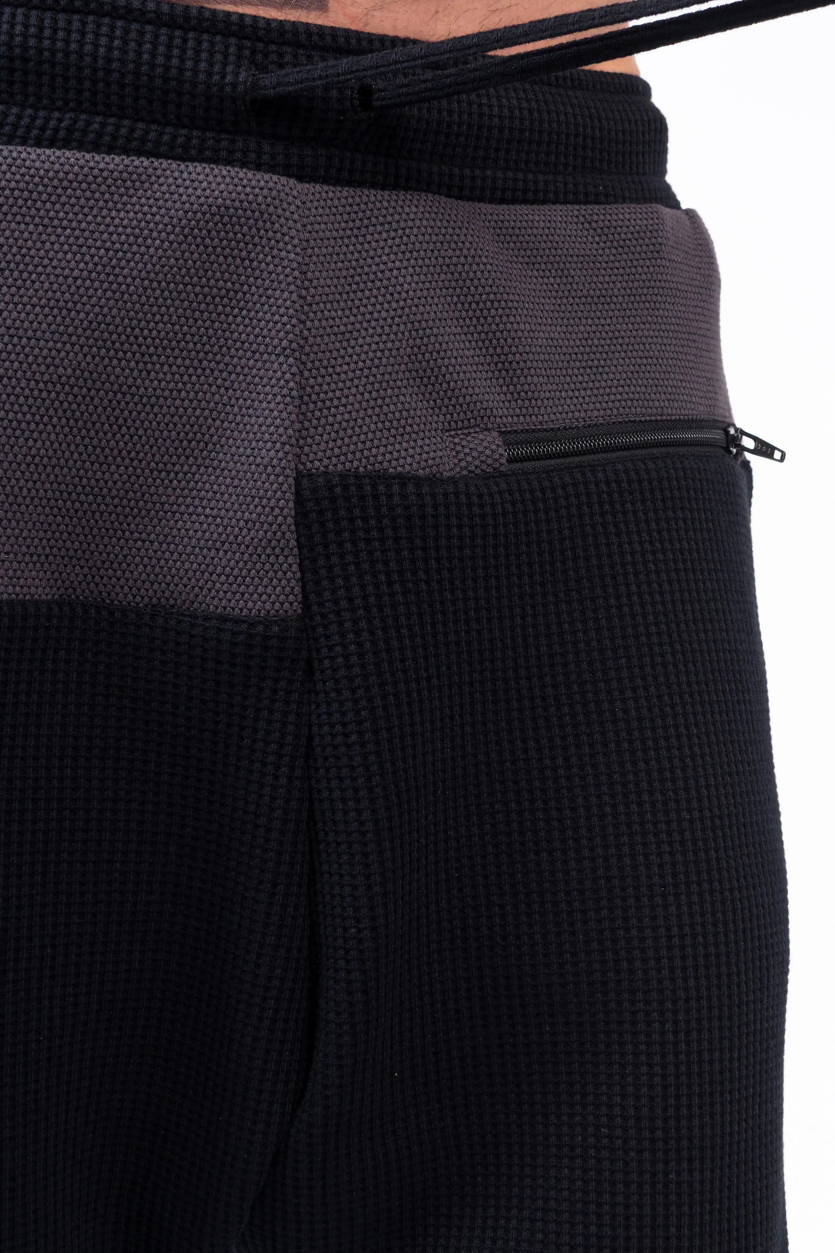Luda - Elasticated Black & Grey Shorts